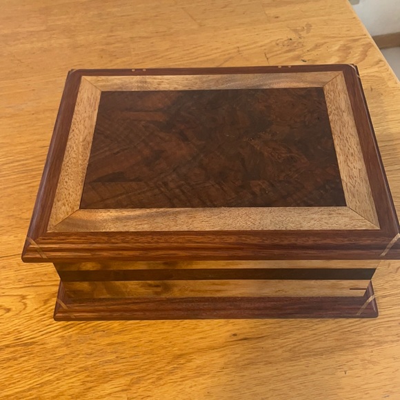 Real handmade wood box π¦ jewelry